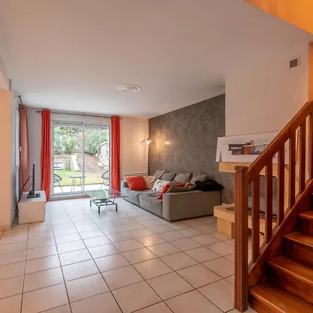 Alpiloc Furnished House Hotel 4*